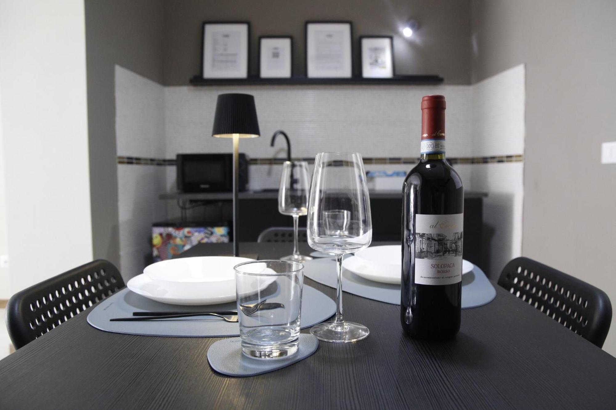 Grey Apartment Caiazzo Εξωτερικό φωτογραφία