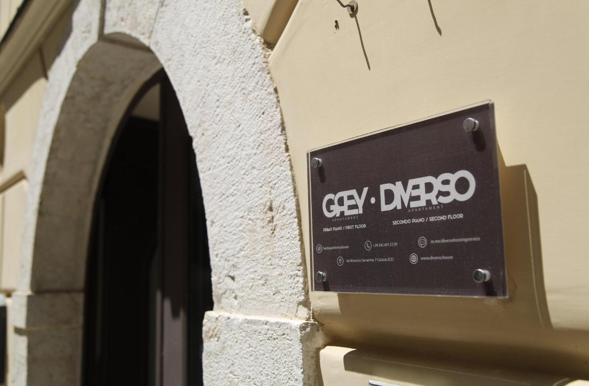 Grey Apartment Caiazzo Εξωτερικό φωτογραφία